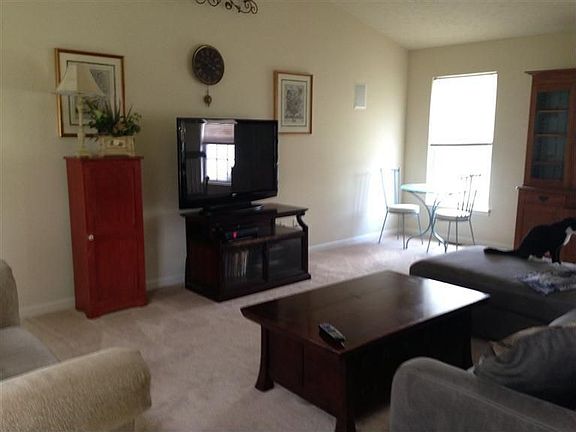 4th image of 472 Indian Lake Dr