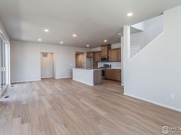 4th image of 6116 Dutch Dr