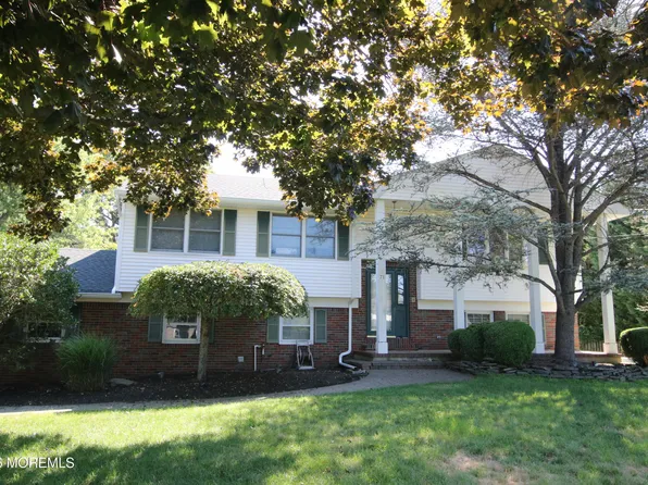71 Sugar Maple Lane, Tinton Falls, NJ 07724