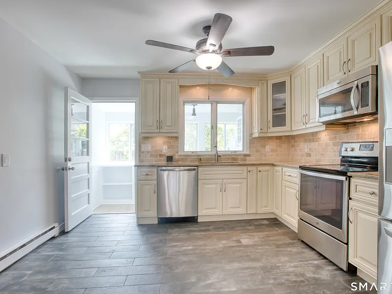 8 Ridge Pl #1 — Photo 10