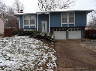 12003 Smalley Ave, Grandview, MO 64030