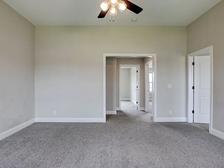 230 Cotoneaster Ln — Photo 41