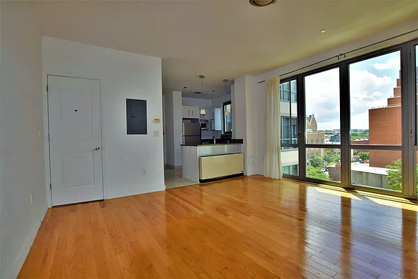 Rented by Highline Residential | media 2