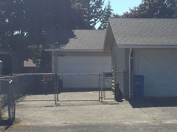 2nd image of 8518 NE 130th Ave