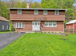 4515 Apulia Rd, Jamesville, NY 13078