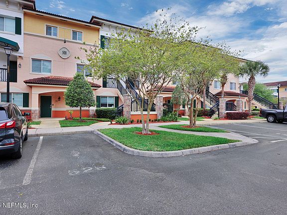 3rd image of 9745 TOUCHTON Road #526