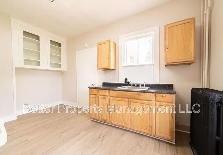 414-416 W Park Ave #3 — Photo 1