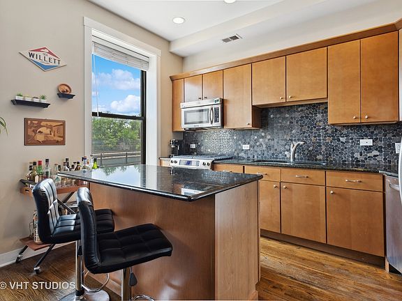 5th image of 806 North Blvd APT 202