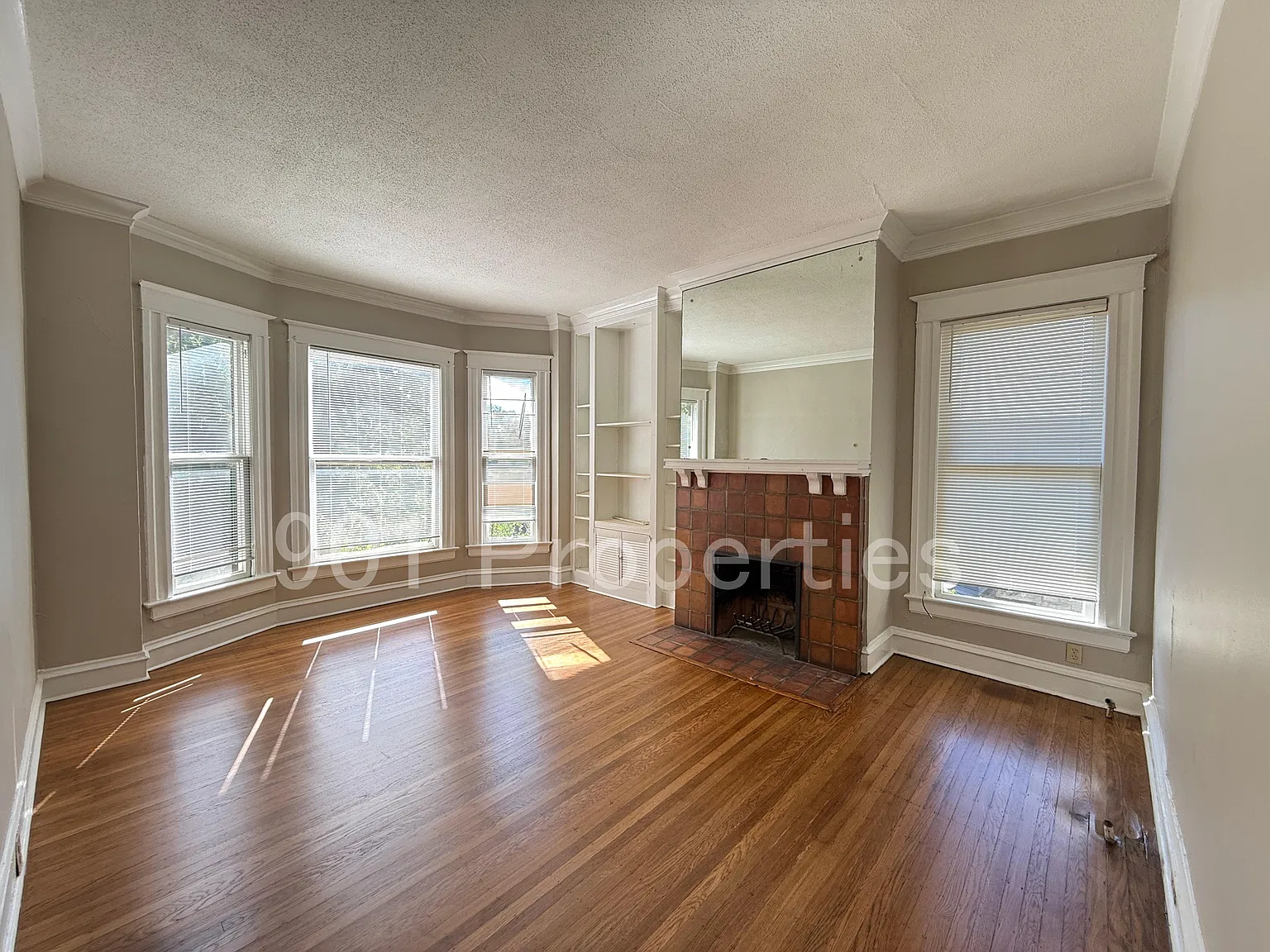 2 bed, 1000 sqft, $1,100 — Photo 4