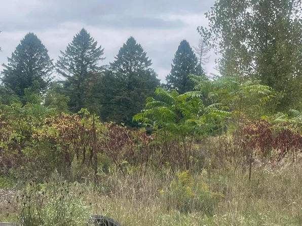 800 N Benton Center Rd, Benton Harbor, MI 49022