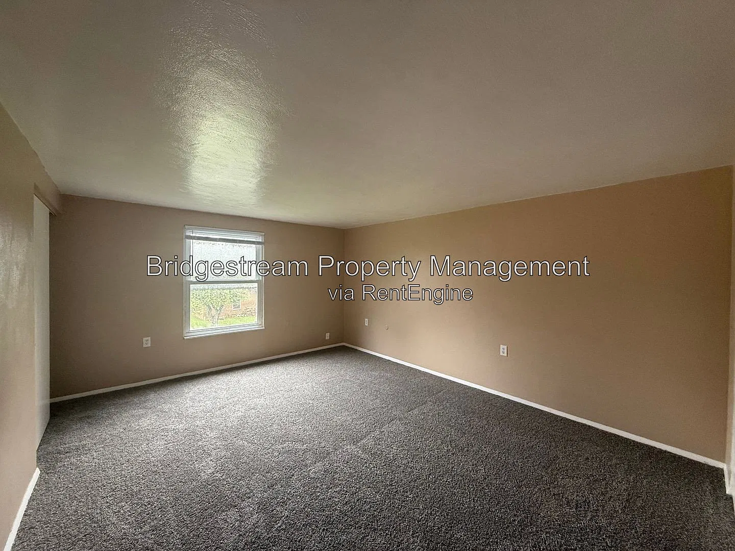 2 bed, 1.0 bath, $995 — Photo 4