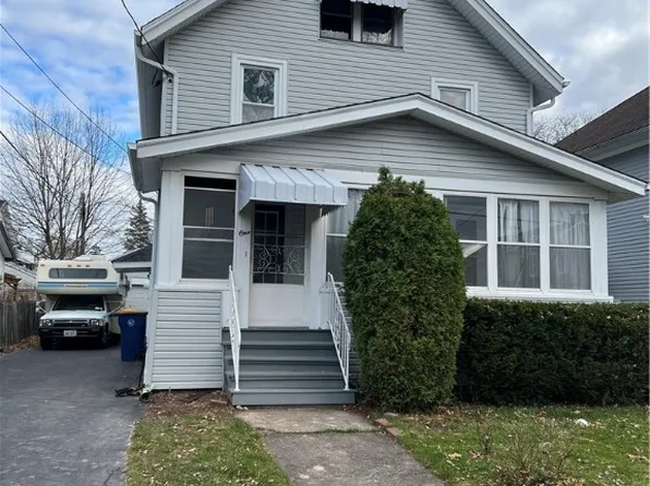 1 Wilson Pkwy, Lockport, NY 14094