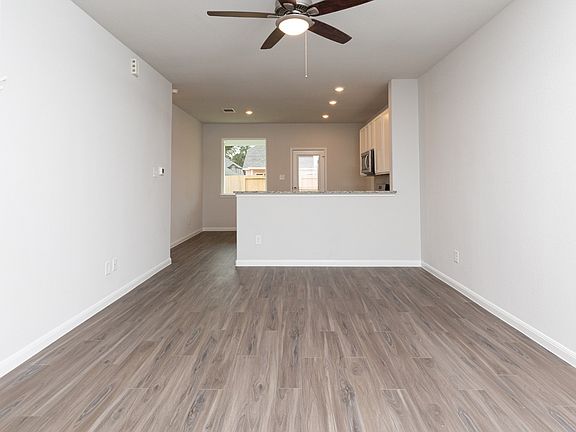 Family Room to Kitchen