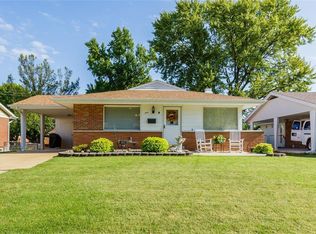 9 Tamma Ln, Hazelwood, MO