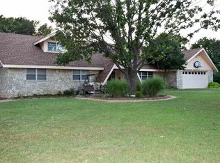 610 Stardust Trl, Ponca City, OK 74604