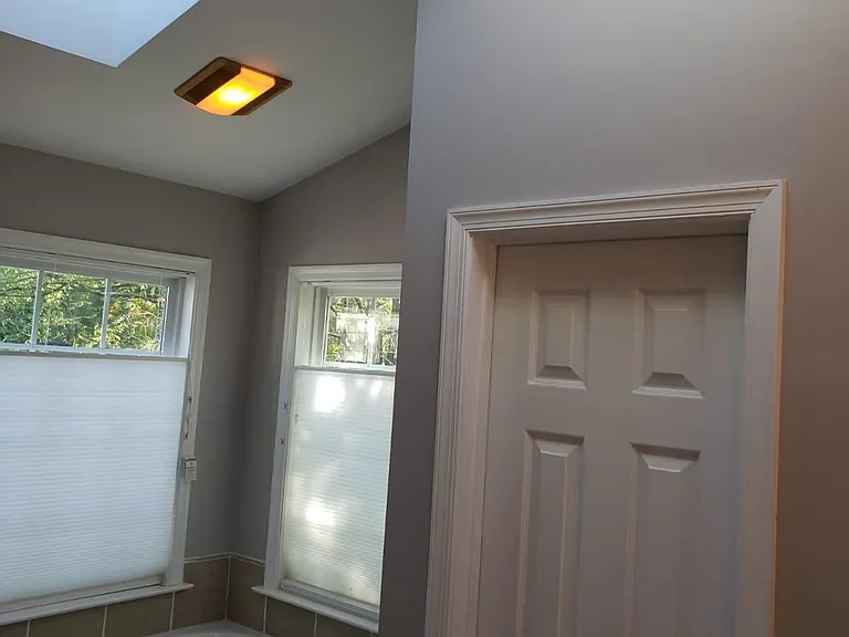 Master Bathroom - (upper level)