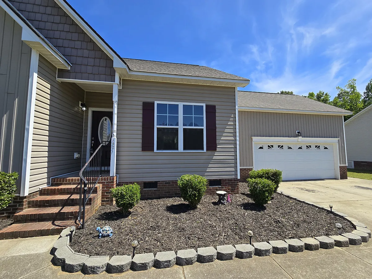 Building Photo - 1421 Tawny View Ln