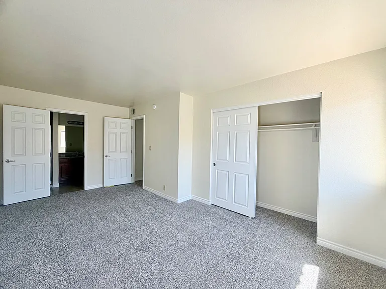 5281 River Glen Dr #222 — Photo 42