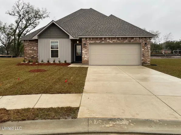 4 Eliza Ln, Long Beach, MS 39560