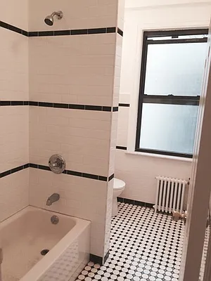 Rented by Brooklyn Real Estate Services | media 32