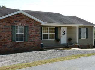 2220 Horse Mountain Rd, Wartrace, TN 37183