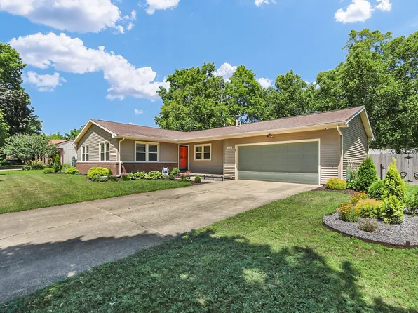 202 E McHenry St, Urbana, IL 61801