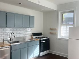 2216 Poplar St, Philadelphia, PA