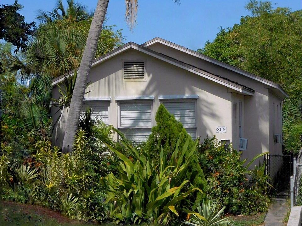1st image of 305 S F Street