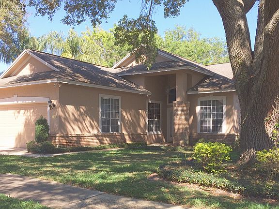 2nd image of 735 Powderhorn Cir