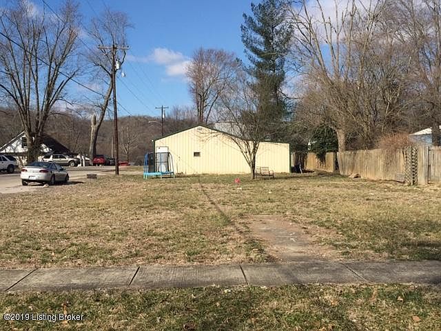 2nd image of 1118 6th St