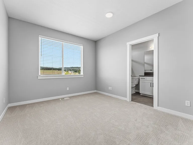 16457 NW Liberty St #1 — Photo 18
