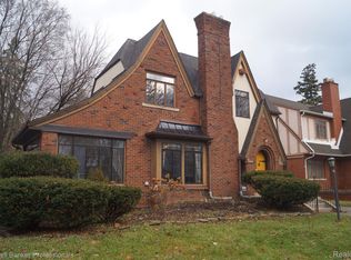 19440 Gainsborough Rd, Detroit, MI 48223