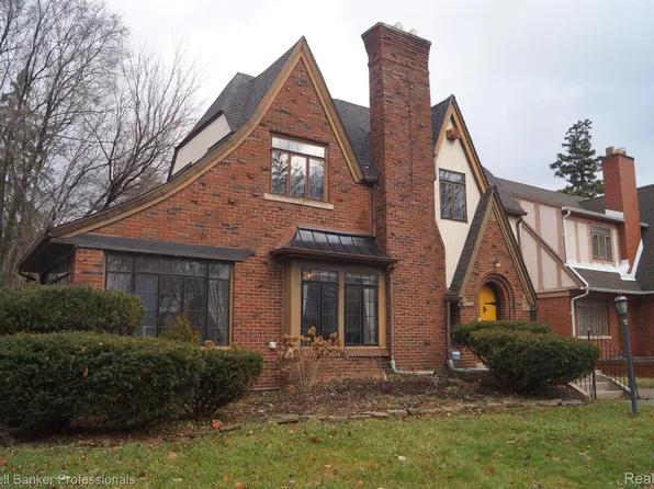 19440 Gainsborough Rd, Detroit, MI 48223