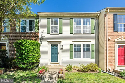 5964 Edgehill Ct Photo 1