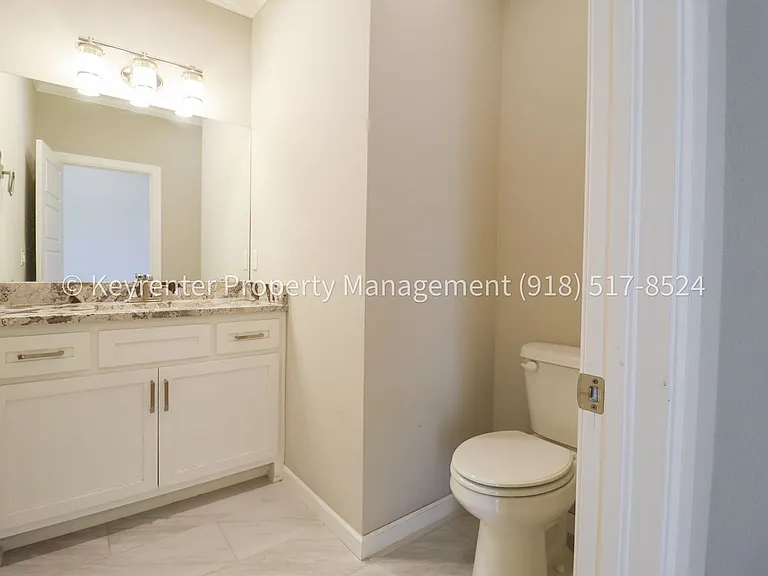 3809 W Union St — Photo 10