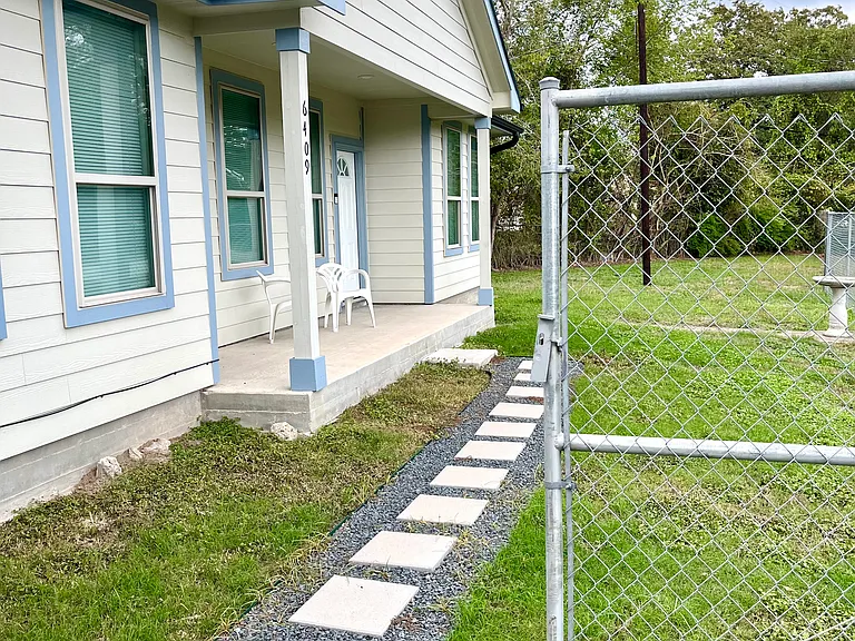 new walkway, manual gate