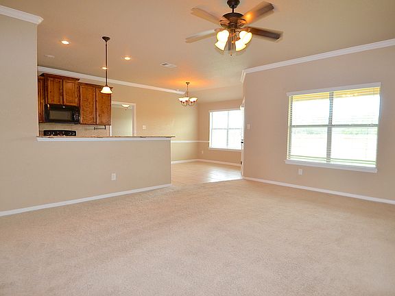 5th image of 1507 Lindsey Dr