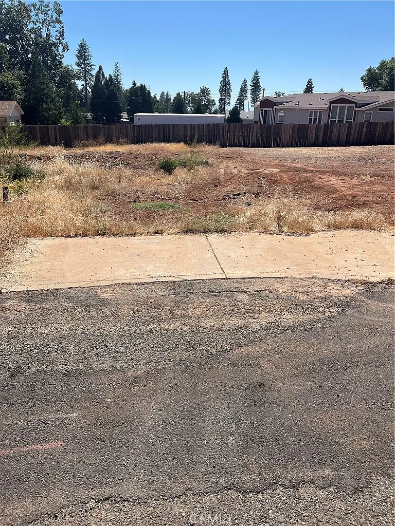 13595 Babson Ct photo 1