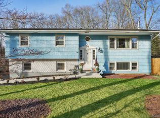 52 Pinebrook Road, Monsey, NY 10952