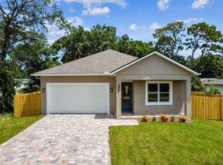 2061 19th Ave SW, Largo, FL 33774