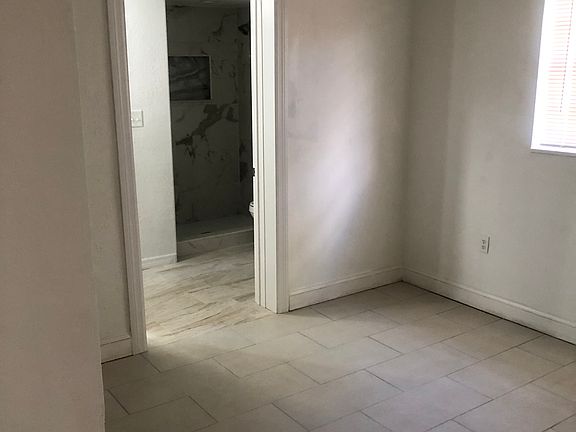 5th image of 8586 94th Ave