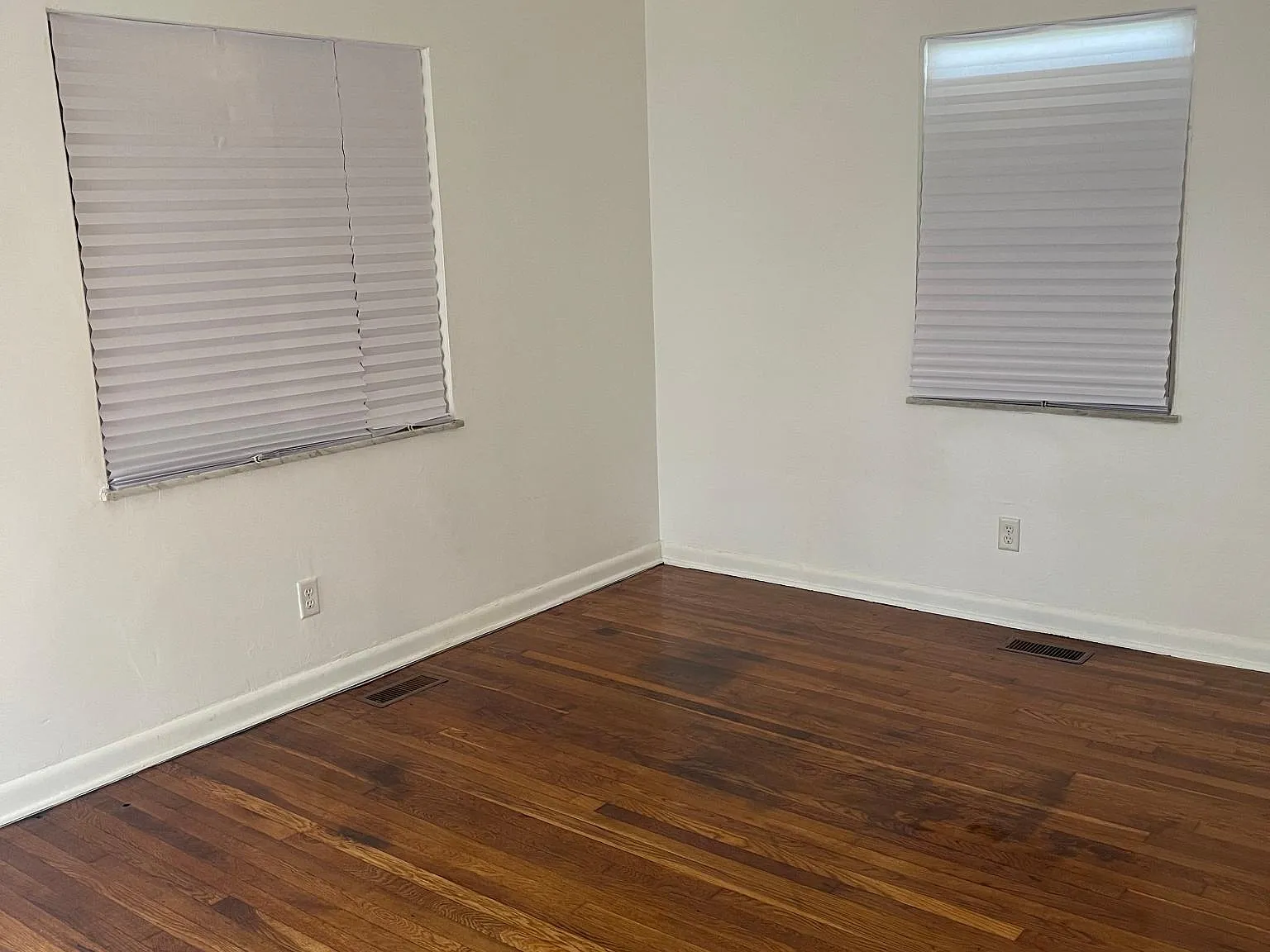 742 Lilley Avenue — Photo 3