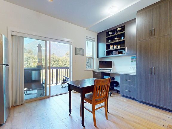 3rd image of 40653 Tantalus Rd #29