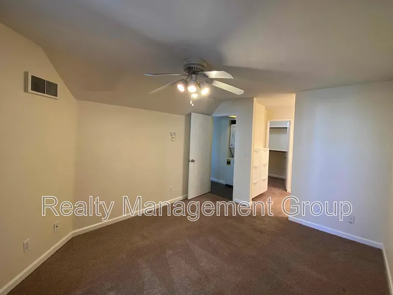 3520 Lebon Dr #5301 — Photo 14