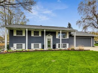 203 Rainbow Trl, Trail Creek, IN