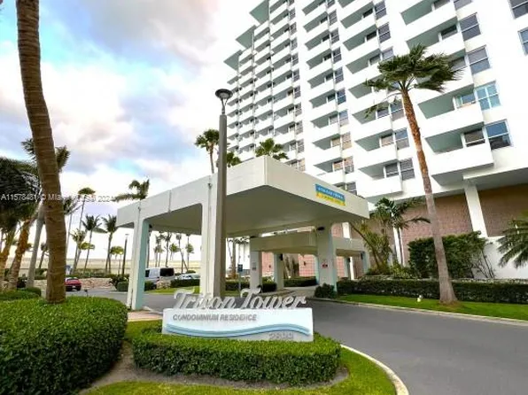 2899 Collins Ave APT 416, Miami Beach, FL 33140