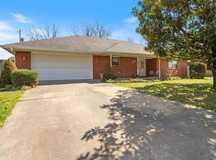 1813 S K St, Rogers, AR 72756