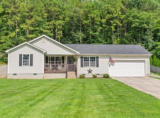 2326 Waring Rd NW, Dalton, GA 30721