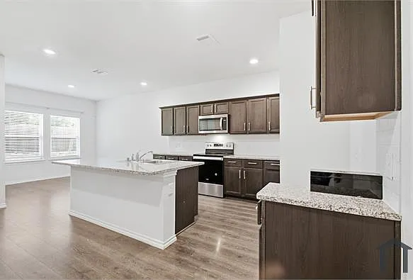 1328 Broaddus Rd — Photo 12
