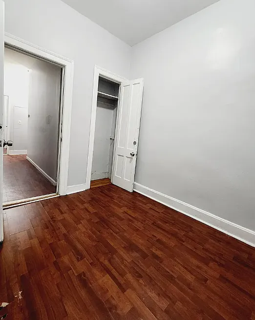 4 bed, 1200 sqft, $2,500 — Photo 3